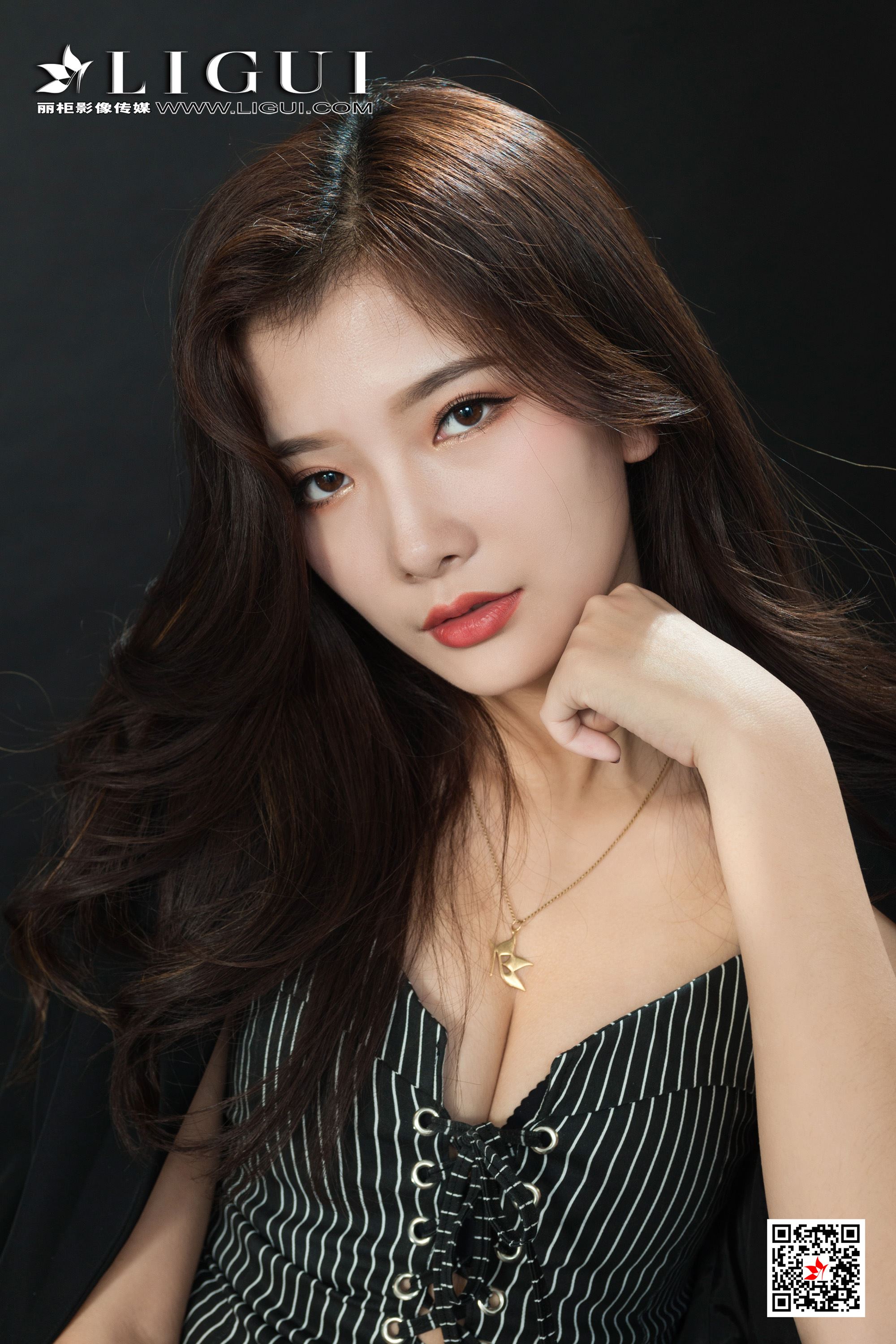 Ligui丽柜  2021.01.25 《职场新秀》可心